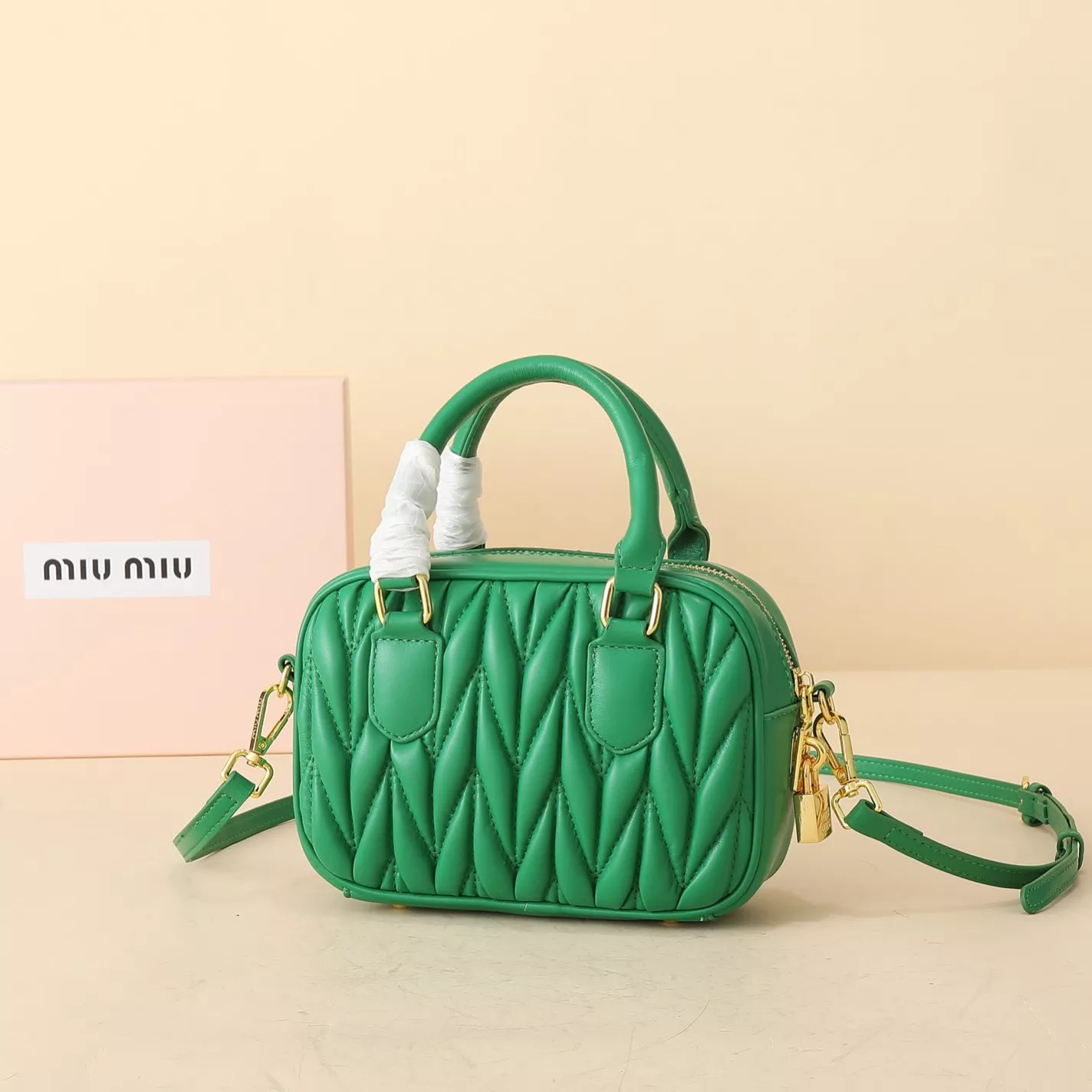 miu miu aaa qualite sac a main  pour femme s_127274b3